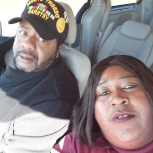 Meet your Posher, Gloria